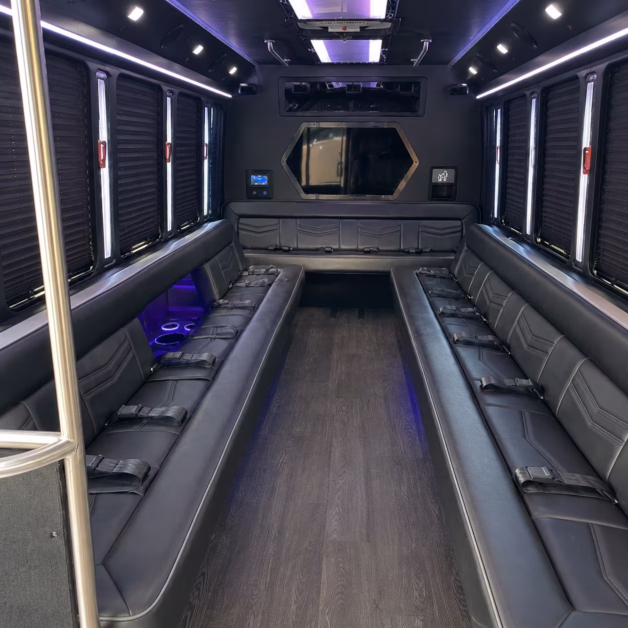 corporate airport transfer buses between san leandro and oak or sfo