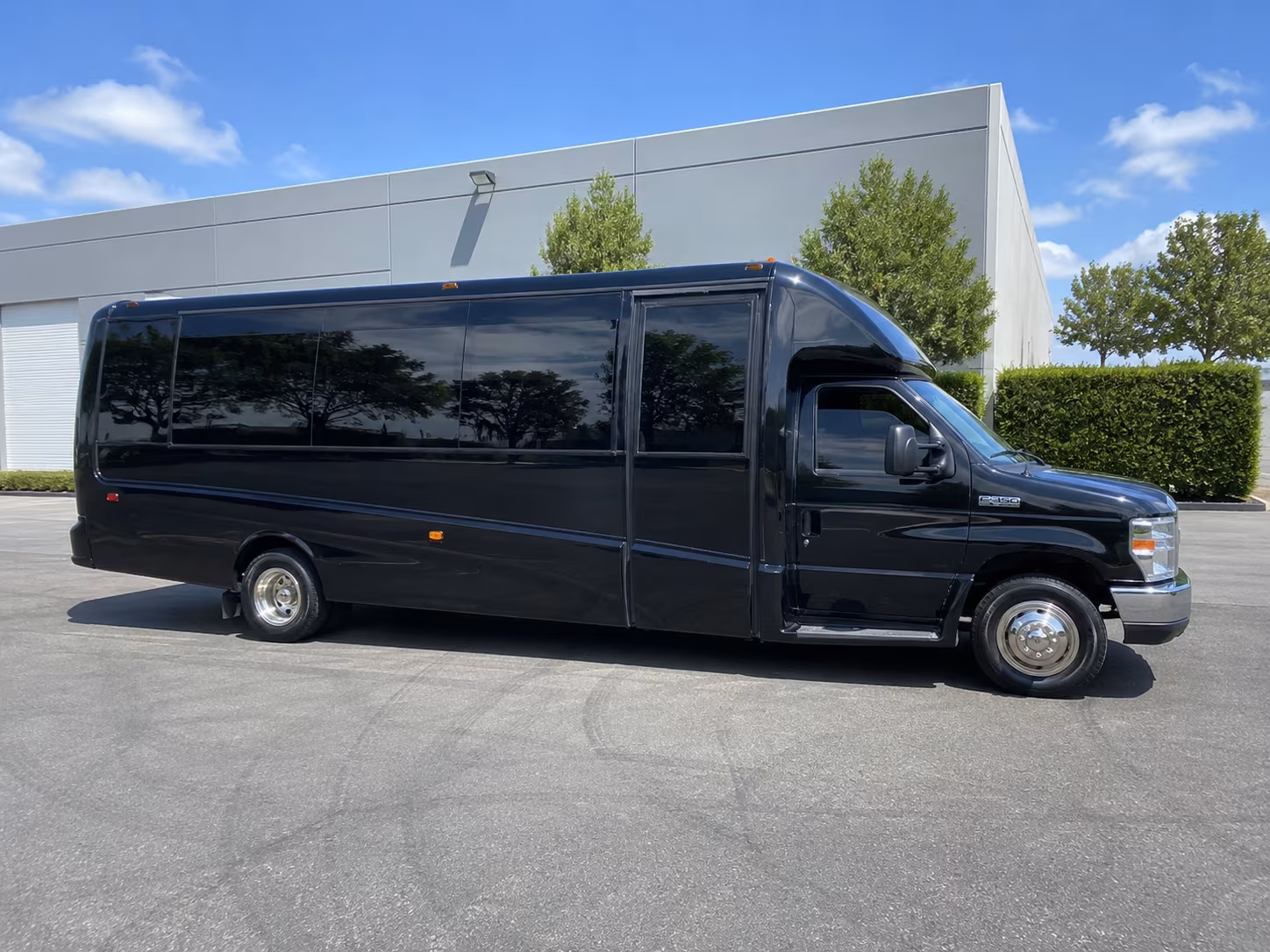 party buses in san leandro for east bay bar crawls