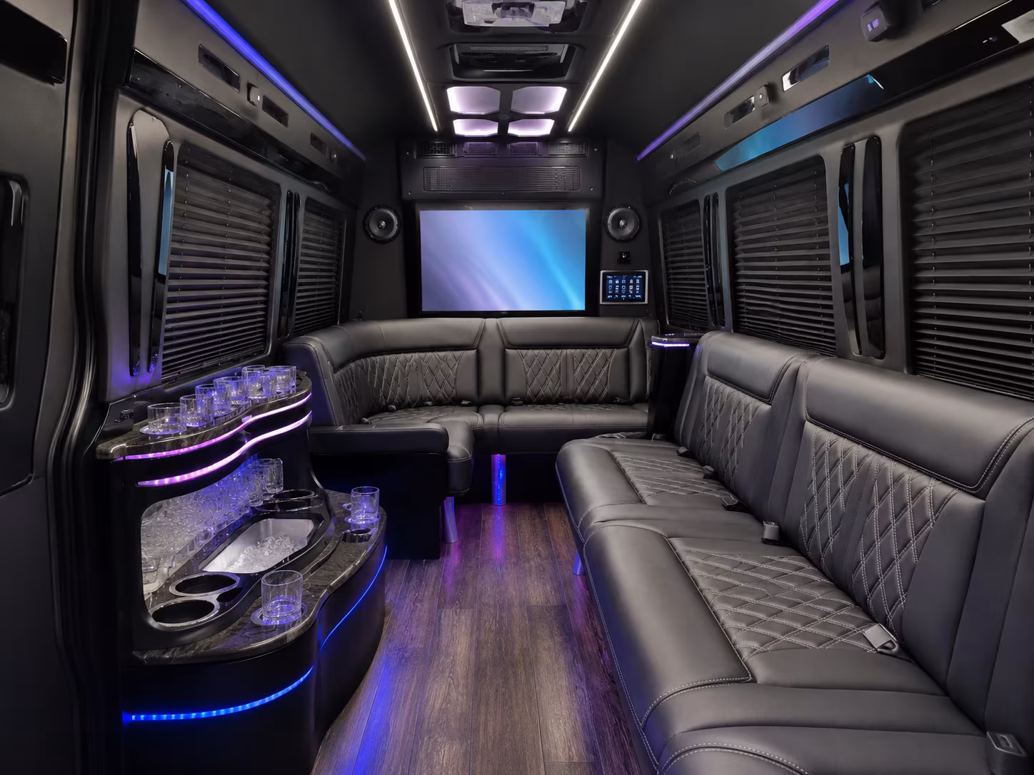 reserve transportation for your next wedding 1